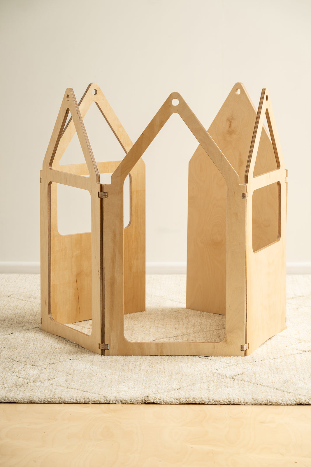 Studio6 7480 web natural wood